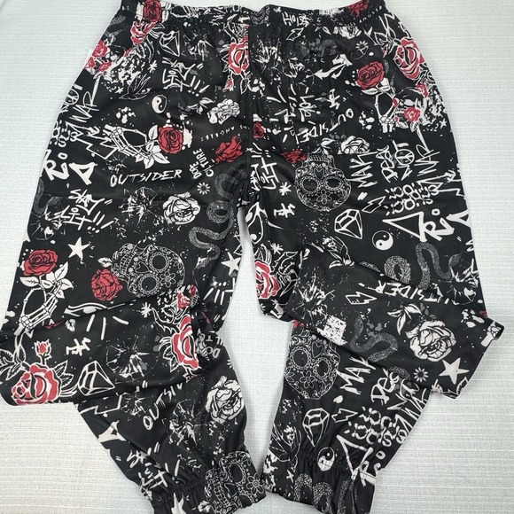 Fresh Prints‎ of Bel-Air Graffiti Rose Skull Drawstring Joggers Size Large New - Picture 2 of 8